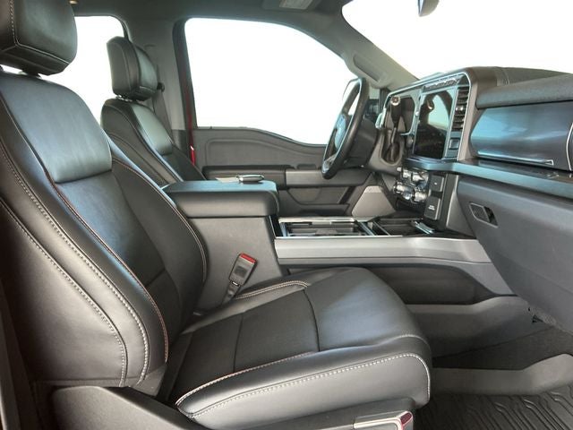 2024 Ford Super Duty F-350 DRW Pickup LARIAT