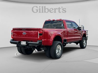 2024 Ford Super Duty F-350 DRW Pickup LARIAT