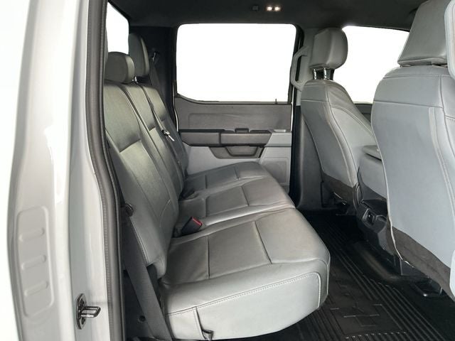 2023 Ford Super Duty F-350 DRW Pickup XL DRW