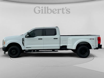2023 Ford Super Duty F-350 DRW Pickup XL DRW