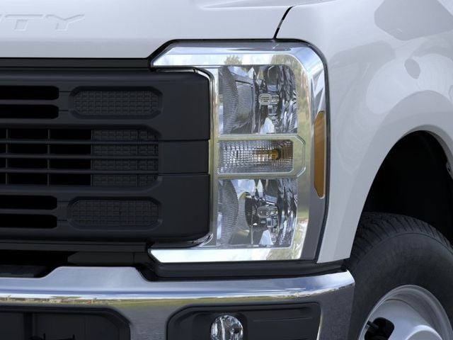 2026 Ford Super Duty F-350 DRW Pickup XL DRW