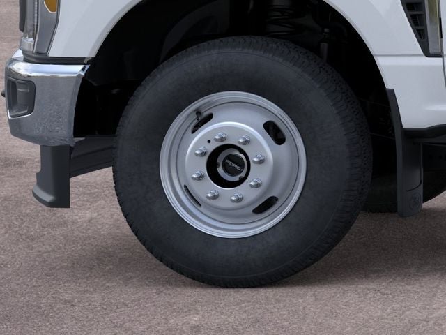 2026 Ford Super Duty F-350 DRW Pickup XL DRW