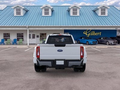 2026 Ford Super Duty F-350 DRW Pickup XL DRW
