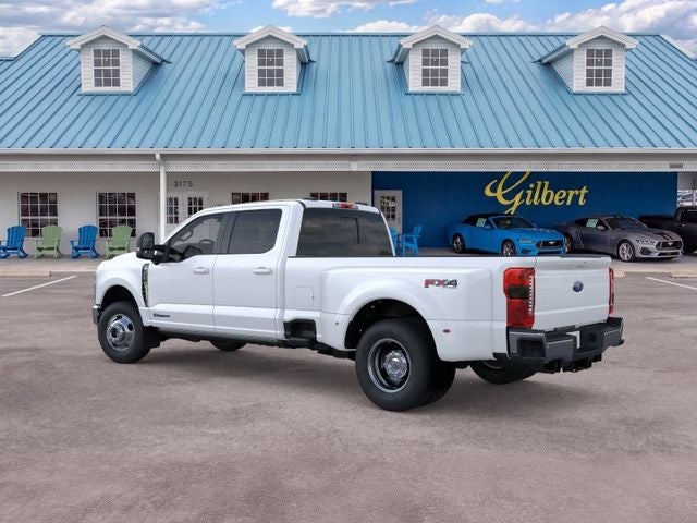 2026 Ford Super Duty F-350 DRW Pickup Lariat DRW