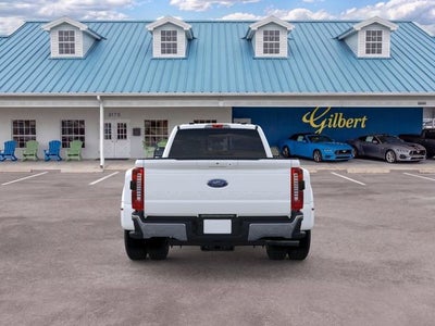 2026 Ford Super Duty F-350 DRW Pickup Lariat DRW