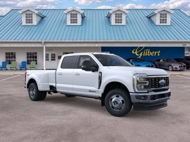 2026 Ford Super Duty F-350 DRW Pickup Lariat DRW