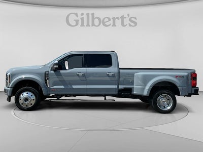 2025 Ford Super Duty Platinum DRW