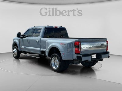 2025 Ford Super Duty Platinum DRW