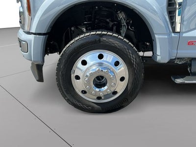 2025 Ford Super Duty Platinum DRW