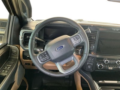 2025 Ford Super Duty F-450 Pickup Lariat DRW