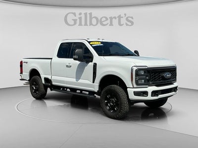2024 Ford Super Duty XLT