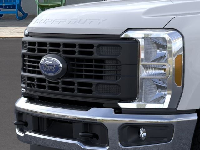 2026 Ford Super Duty F-350 SRW Pickup XL