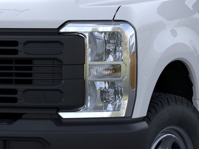 2026 Ford Super Duty F-350 SRW Pickup XL