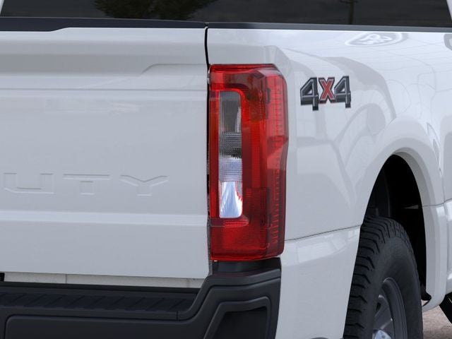 2026 Ford Super Duty F-350 SRW Pickup XL