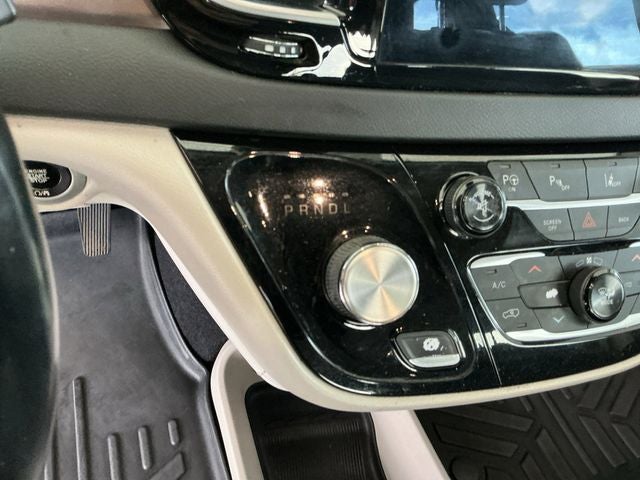 2017 Chrysler Pacifica Touring-L Plus