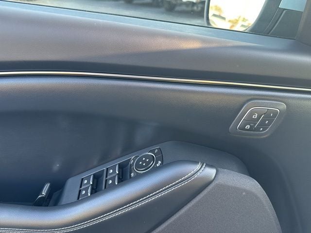2022 Ford Mustang Mach-E Select