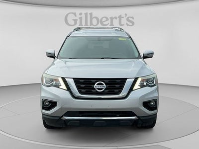 2017 Nissan Pathfinder SL