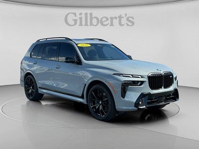 2025 BMW X7 M60i
