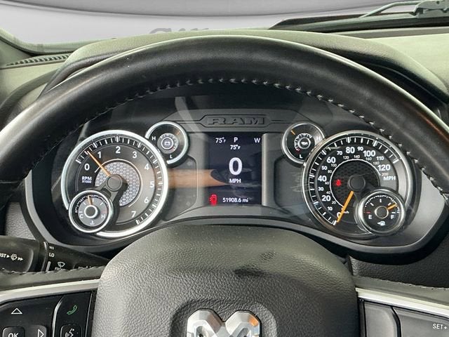 2022 RAM 1500 Big Horn Quad Cab 4x2 6'4" Box