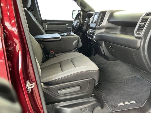 2022 RAM 1500 Big Horn Quad Cab 4x2 6'4" Box
