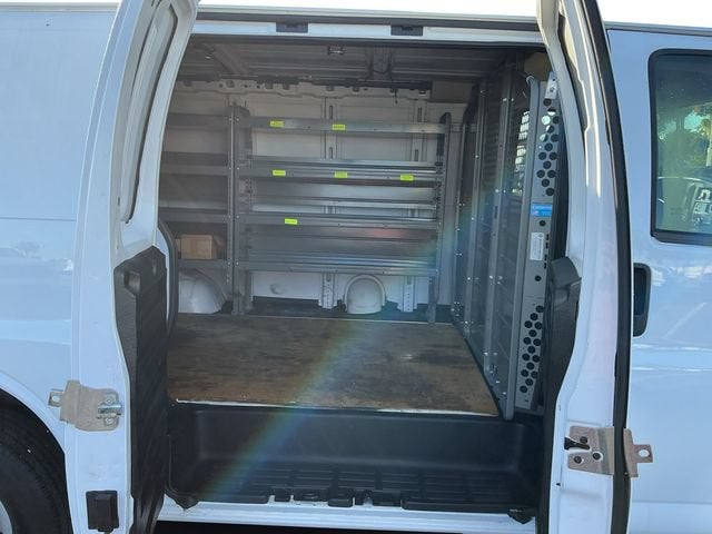 2024 Chevrolet Express Cargo 2500 WT