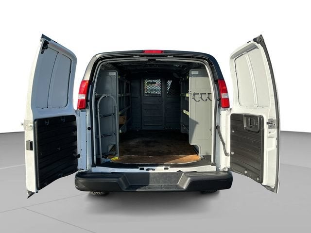 2024 Chevrolet Express Cargo 2500 WT