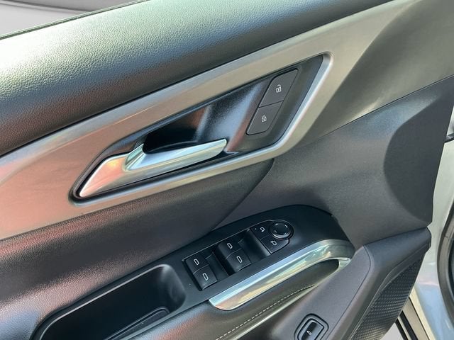 2024 Chevrolet Traverse LS