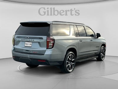 2023 Chevrolet Suburban RST