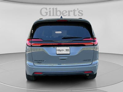 2025 Chrysler Pacifica Limited