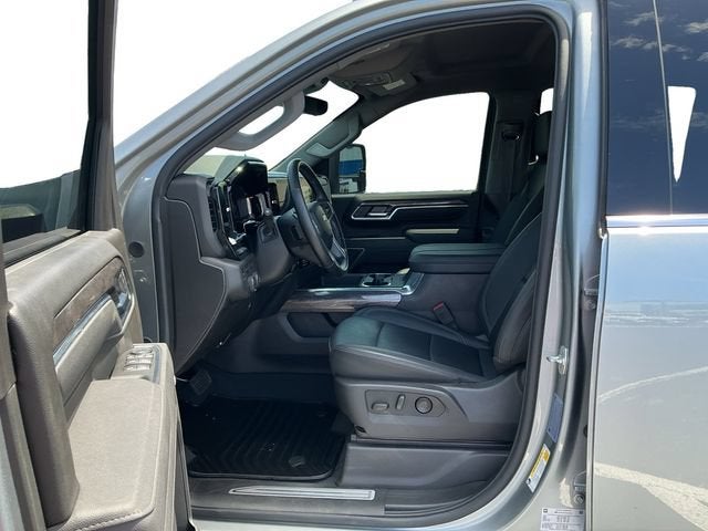 2025 Chevrolet Silverado 2500 HD LTZ