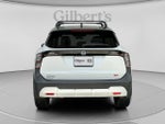 2025 Nissan Kicks SR FWD